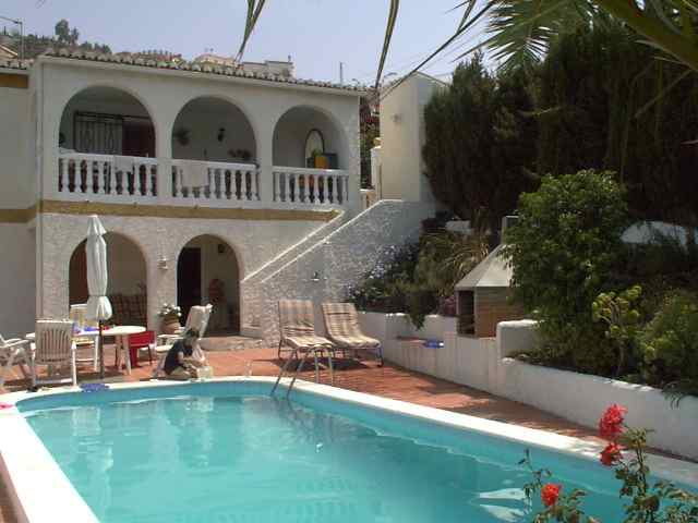 Das Ferienhaus Casa Panorama in Almunecar verfügt über einen privaten Pool