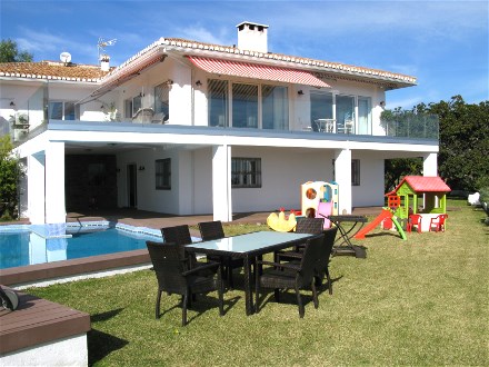 Villa Carlos in Almunecar, a great mansion with private pool and garden